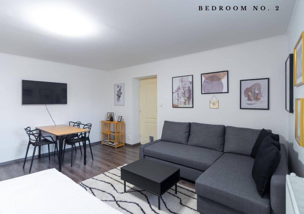 The Bookhouse, 5-Bedroom Residence By Prague Castle 외부 사진